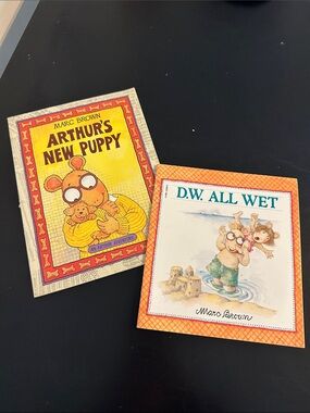 2 Arthur Books